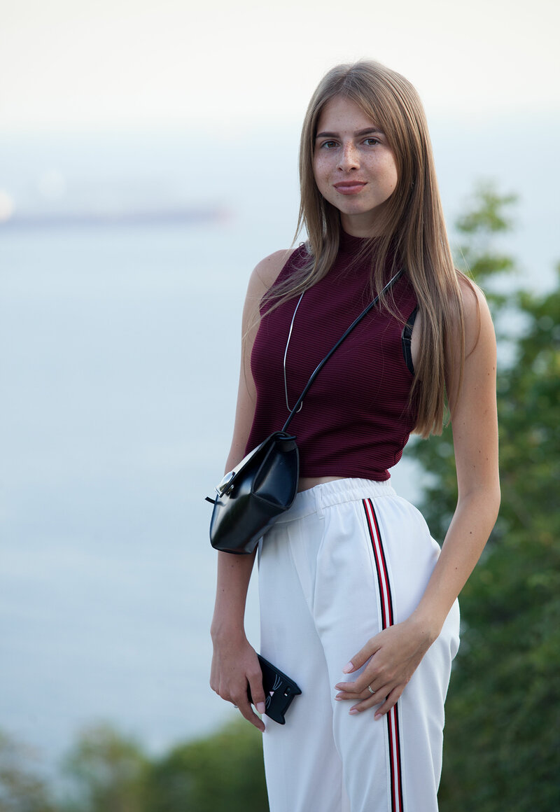 Люда, 24 года, 0 размер груди